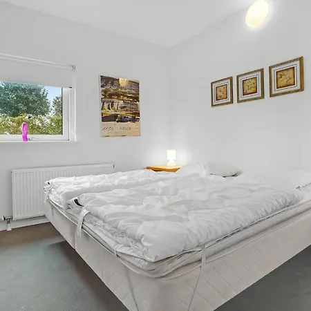 3 Bedroom Cozy In Ebeltoft